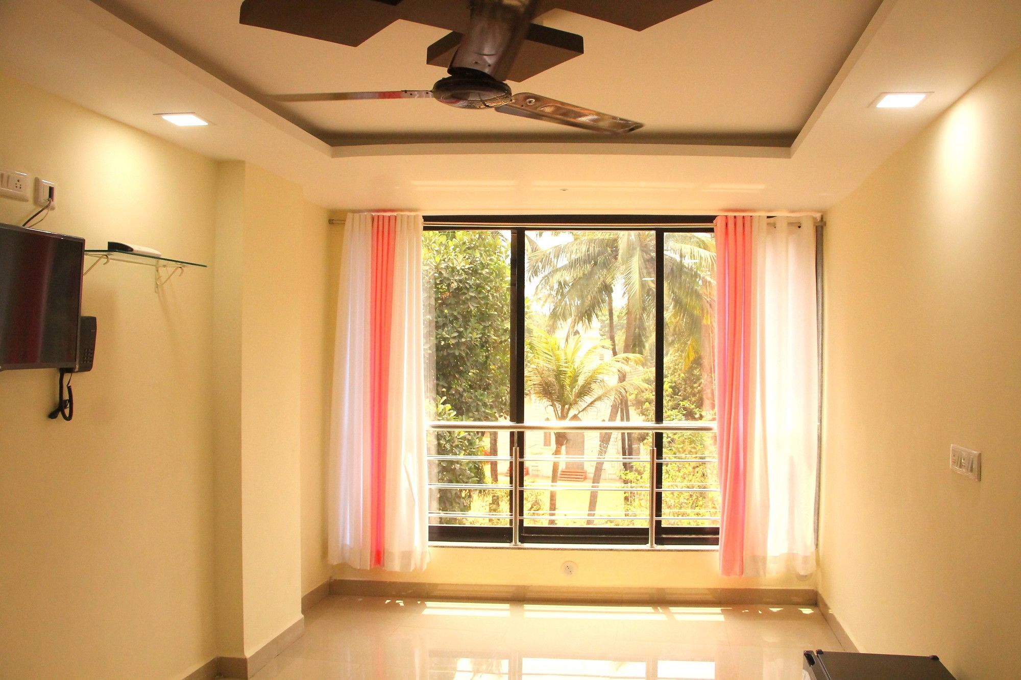 Hotel Swaraj The Goan Dream Calangute Exterior foto